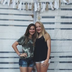 Meet your Posher, Jordyn